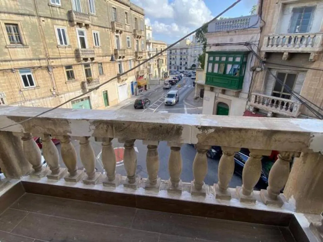 Sliema - Double Room 0*,  Malta